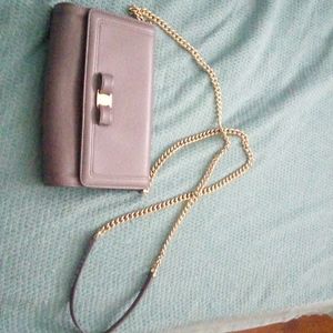 Salvatore Ferragamo vara bow bag grey